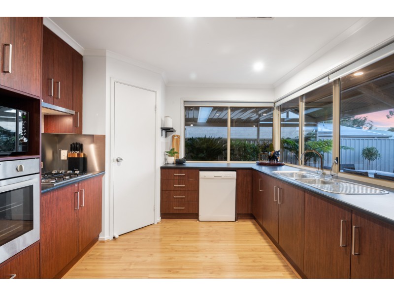 17 Haywood Court, Mount Compass SA 5210