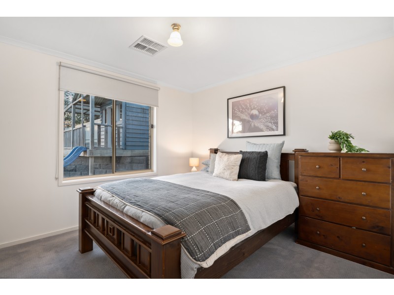 17 Haywood Court, Mount Compass SA 5210