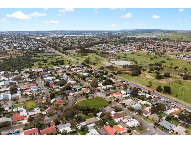 2 Argyle Street, Moana SA 5169