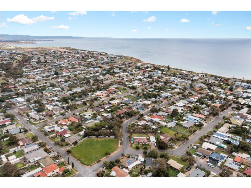 2 Argyle Street, Moana SA 5169