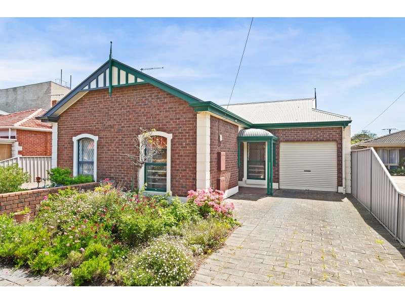 4b Lewis Street, Brighton SA 5048