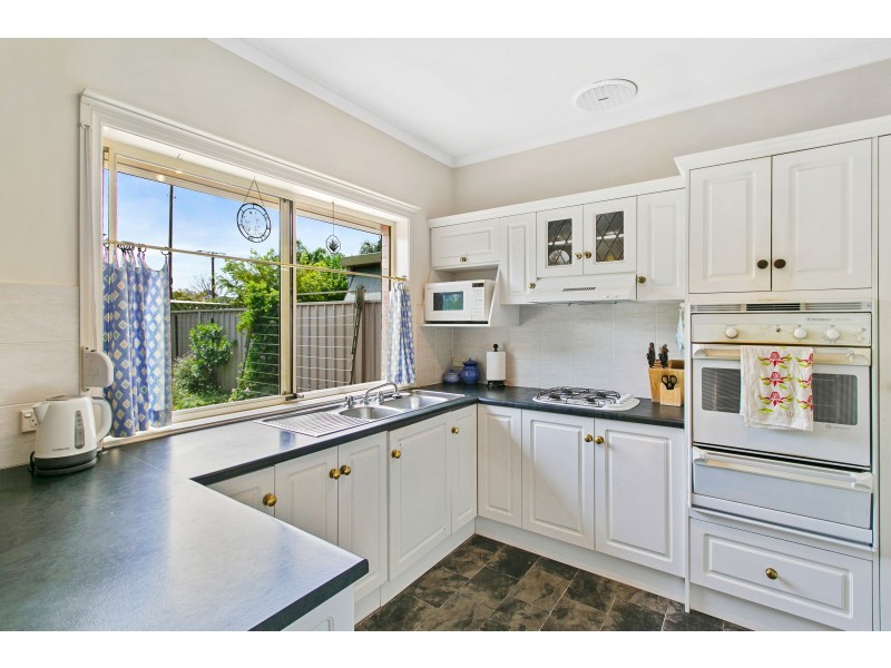 4b Lewis Street, Brighton SA 5048