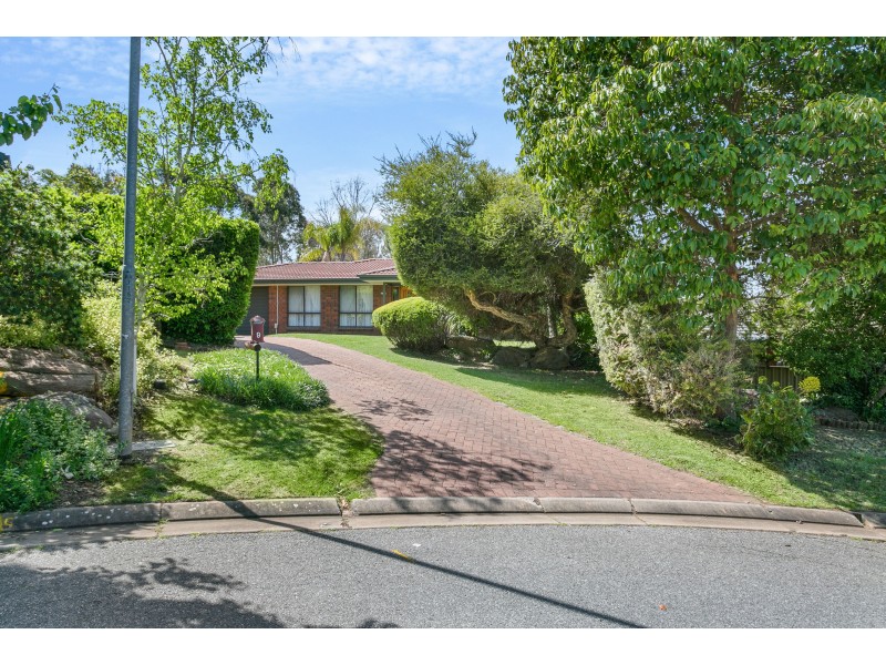 9 Gorton Court, Trott Park SA 5158