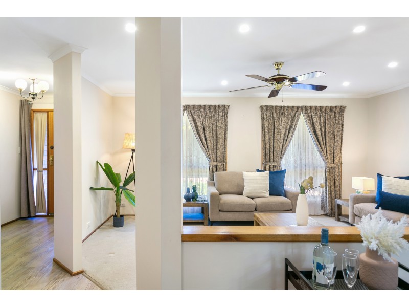 9 Gorton Court, Trott Park SA 5158