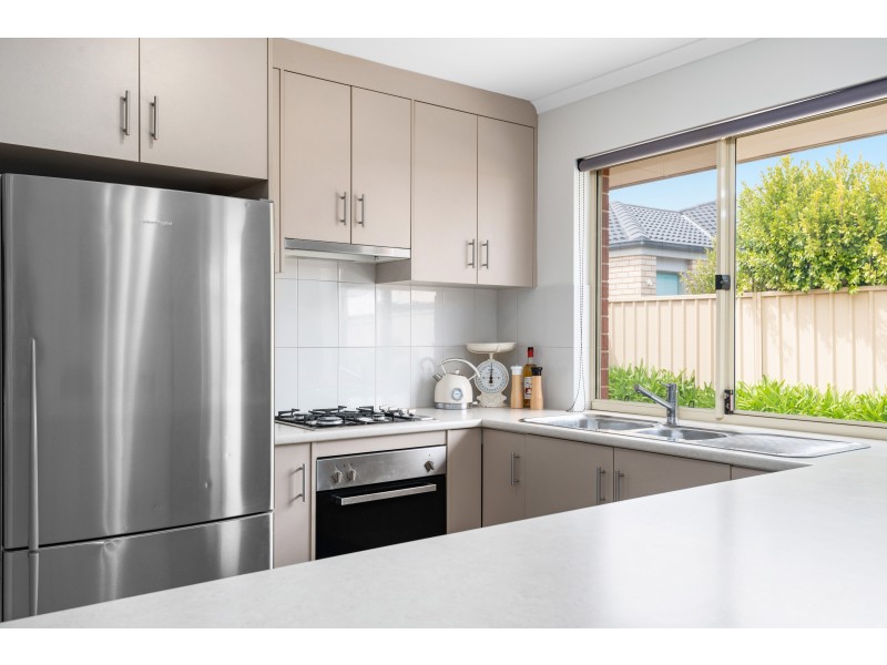 5 Yarr Crescent, Seaford Meadows SA 5169