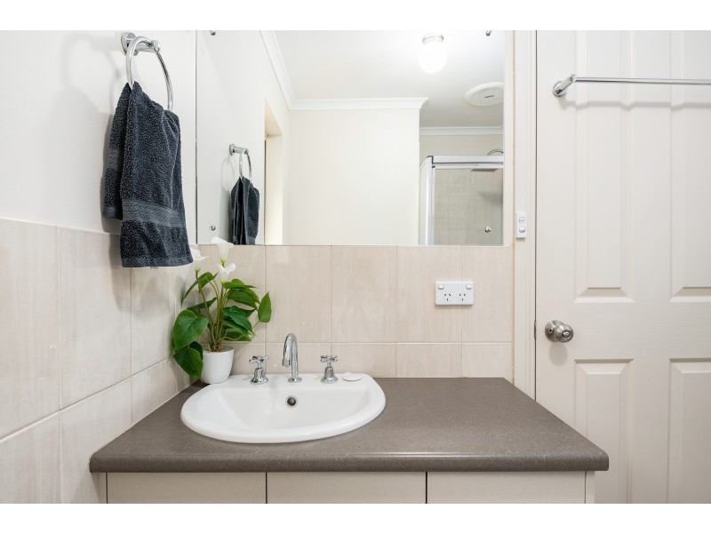 5 Yarr Crescent, Seaford Meadows SA 5169