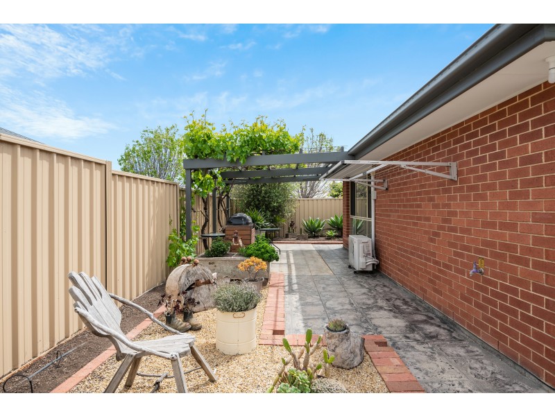 5 Yarr Crescent, Seaford Meadows SA 5169