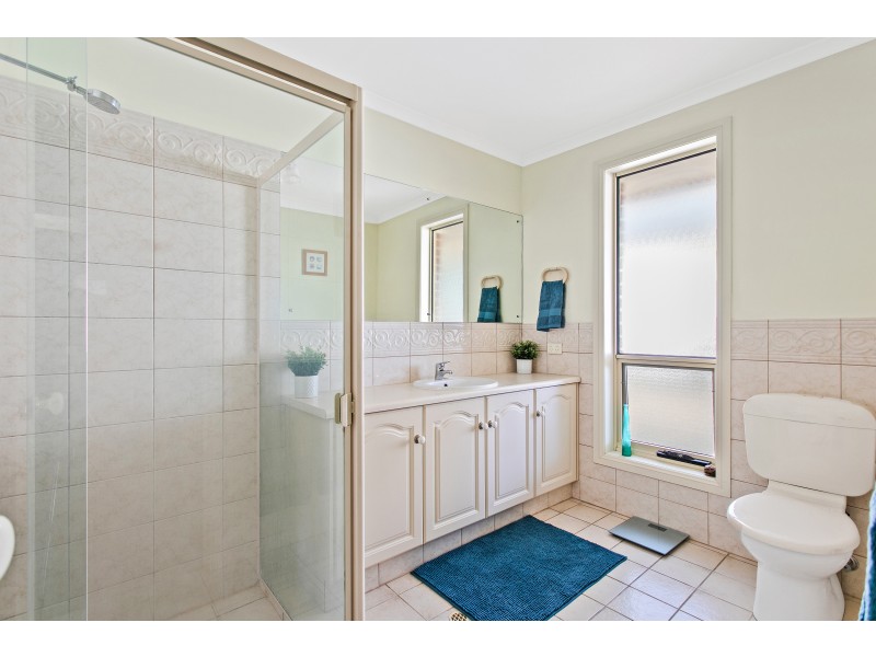 33 Nyrang Circuit, Woodcroft SA 5162