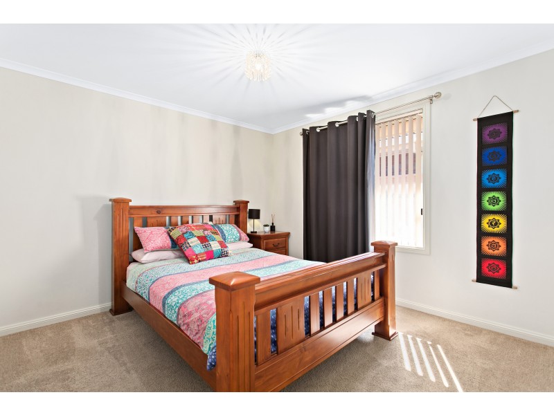 33 Nyrang Circuit, Woodcroft SA 5162