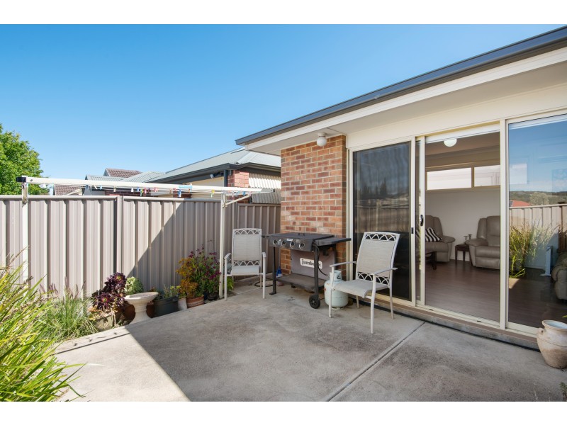 1/15 Sovereign Drive, Woodcroft SA 5162