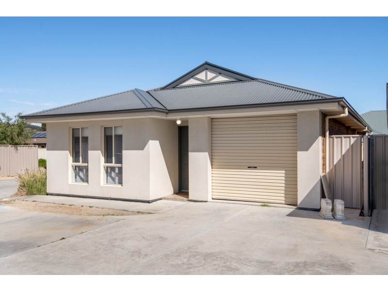 1/15 Sovereign Drive, Woodcroft SA 5162