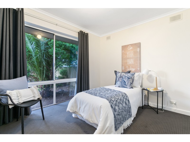 19 Richardson Crescent, Morphett Vale SA 5162