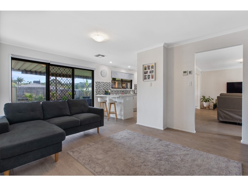 23 Lyons Circuit, Trott Park SA 5158