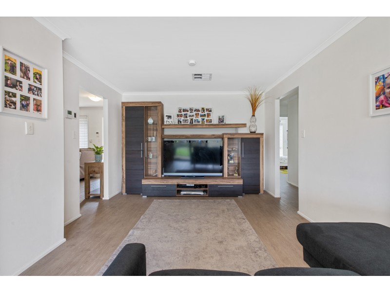 23 Lyons Circuit, Trott Park SA 5158