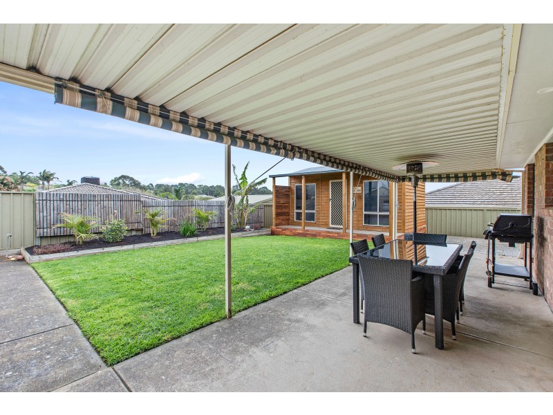 23 Lyons Circuit, Trott Park SA 5158