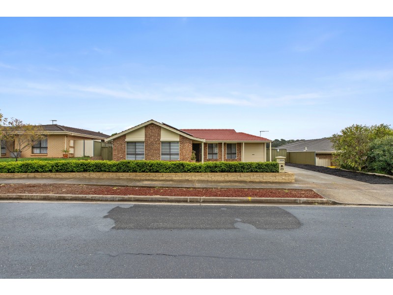 23 Lyons Circuit, Trott Park SA 5158