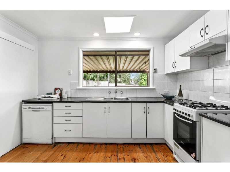 121 Adams Road, Trott Park SA 5158