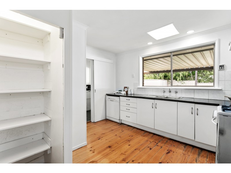 121 Adams Road, Trott Park SA 5158