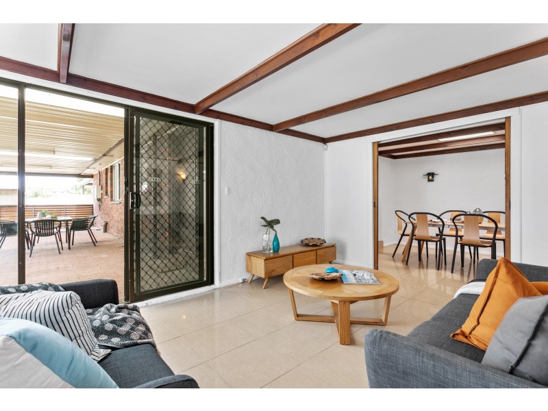 121 Adams Road, Trott Park SA 5158