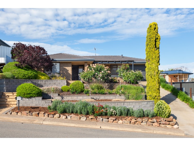 7 Warawee Place, Hallett Cove SA 5158