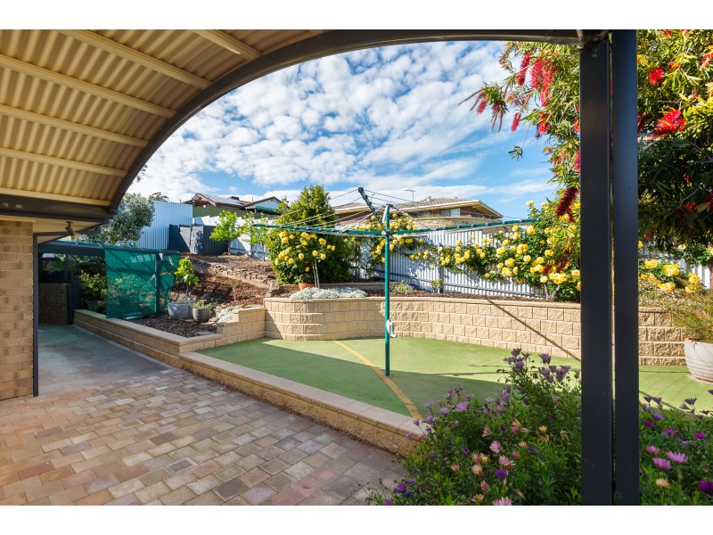 7 Warawee Place, Hallett Cove SA 5158