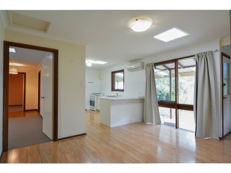 28 Itala Crescent, Hackham West SA 5163