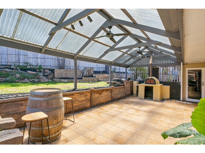 15 Jarrad Road, Happy Valley SA 5159