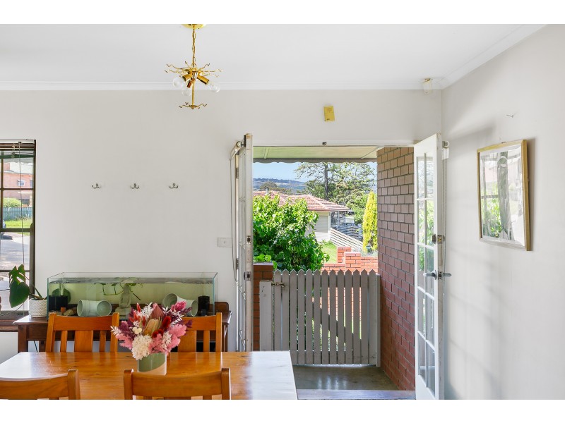 15 Jarrad Road, Happy Valley SA 5159