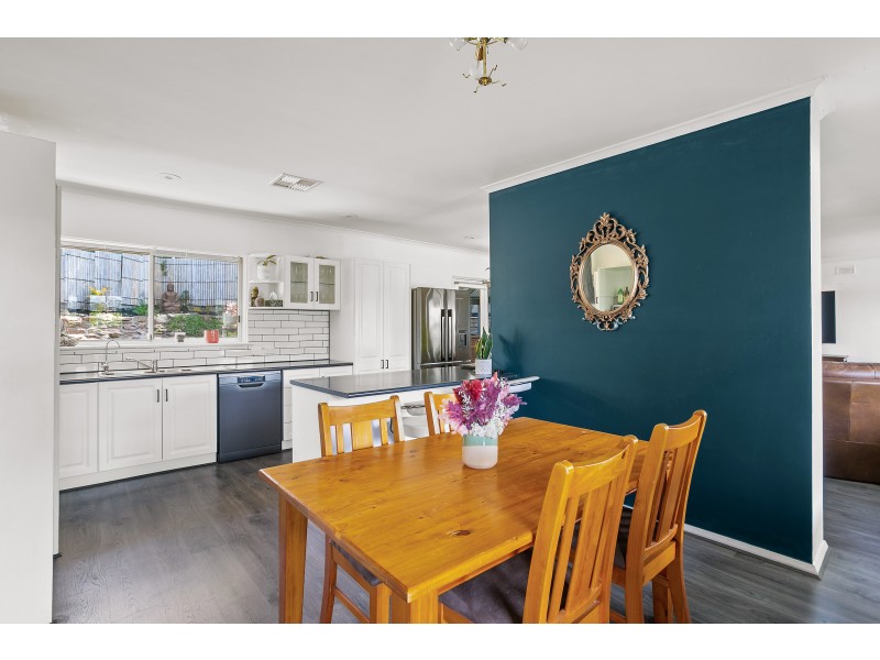 15 Jarrad Road, Happy Valley SA 5159