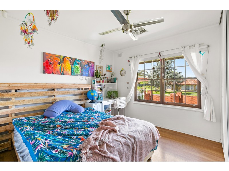 15 Jarrad Road, Happy Valley SA 5159