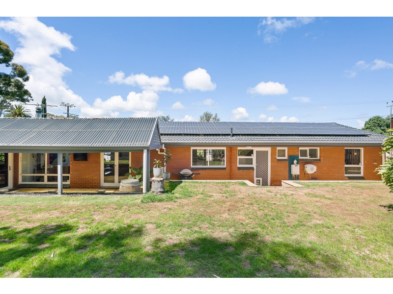 15 Jarrad Road, Happy Valley SA 5159