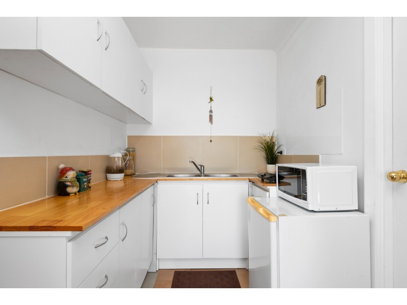 141 Perry Barr Road, Hallett Cove SA 5158