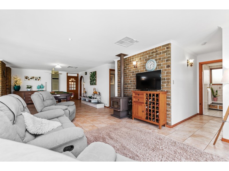45 Horndale Drive, Happy Valley SA 5159