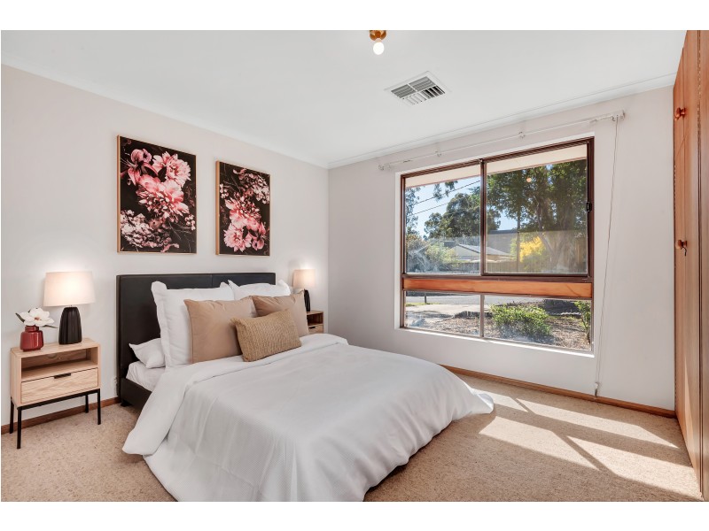 18 Purelli Avenue, Fairview Park SA 5126