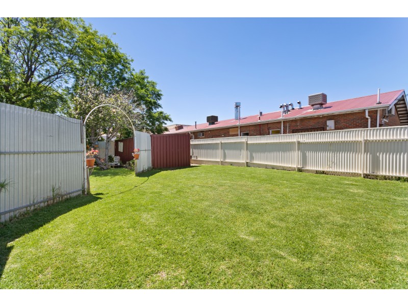 18 Barbara Avenue, Morphett Vale SA 5162