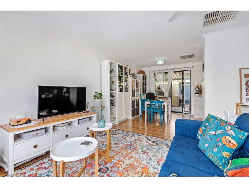 1 Byron Court, Huntfield Heights SA 5163