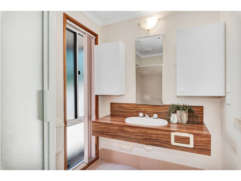 36 The Parkway, Aberfoyle Park SA 5159