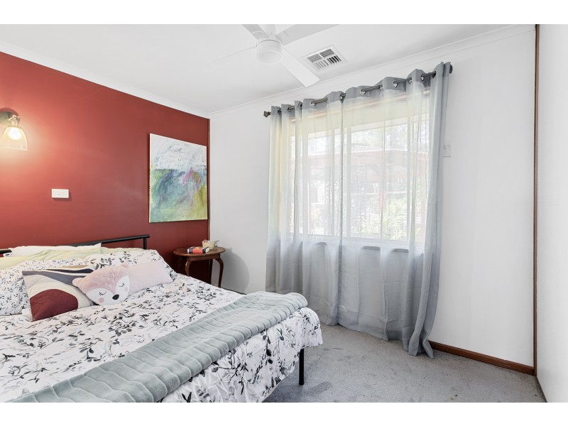 7 Stanbury Avenue, Happy Valley SA 5159