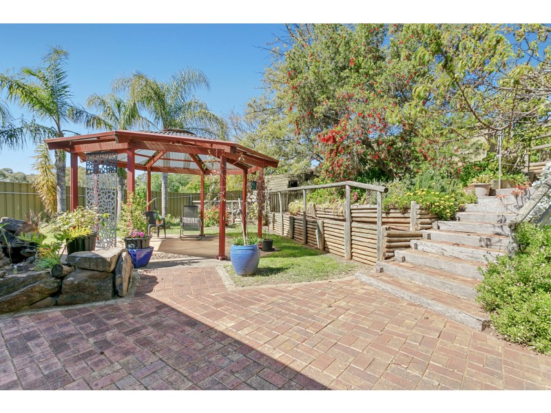 7 Stanbury Avenue, Happy Valley SA 5159