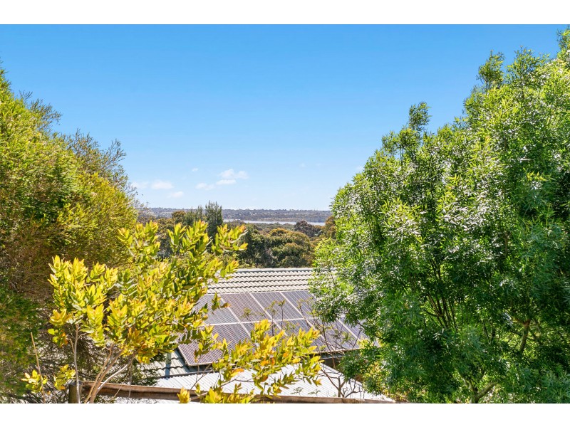 7 Stanbury Avenue, Happy Valley SA 5159