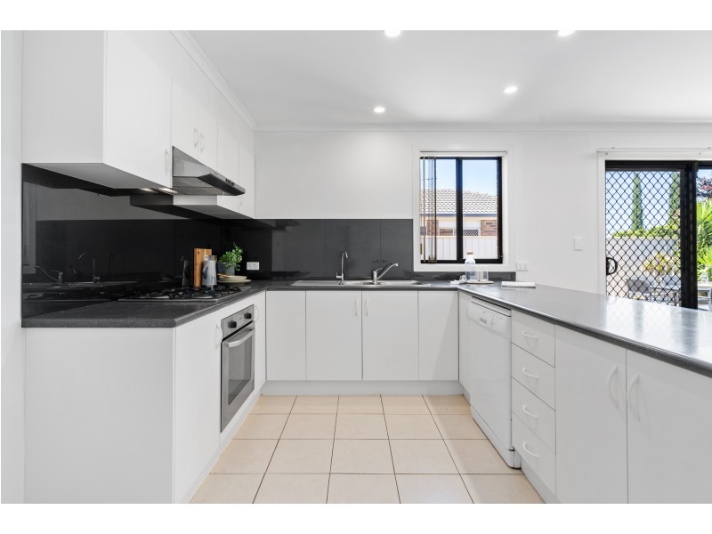 6 Bayside Avenue, Aldinga Beach SA 5173