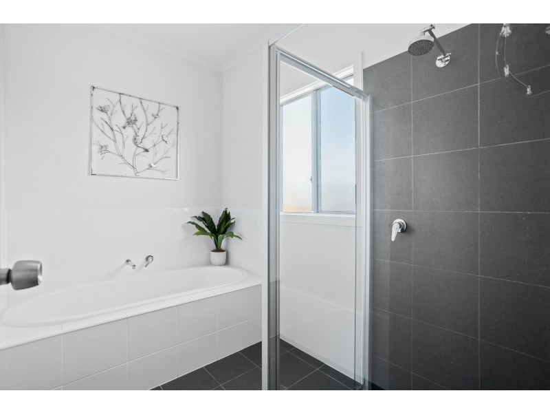 8 Ocean Street, Aldinga Beach SA 5173