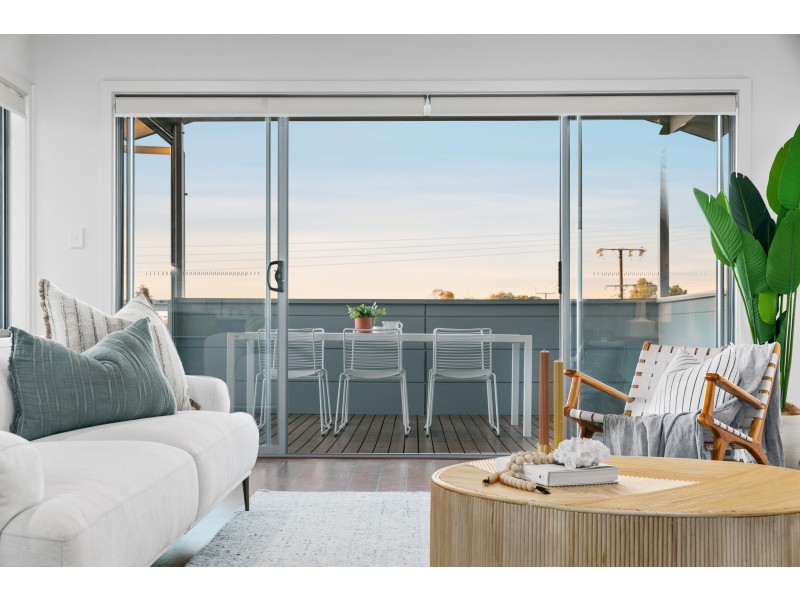 8 Ocean Street, Aldinga Beach SA 5173