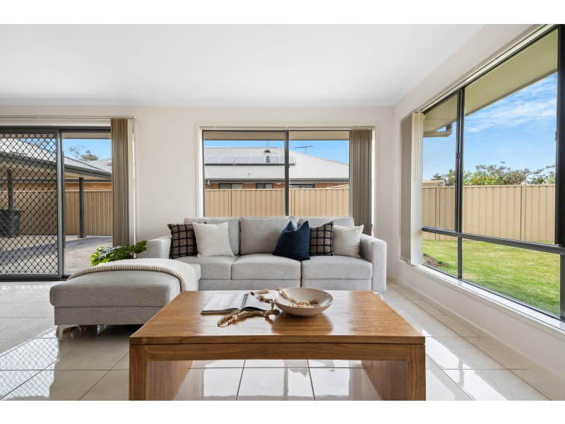 54 Basin Street, Aldinga Beach SA 5173