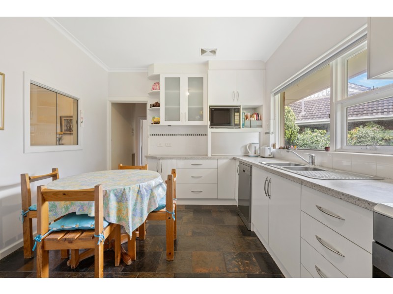 21 Huntington Avenue, Fulham SA 5024