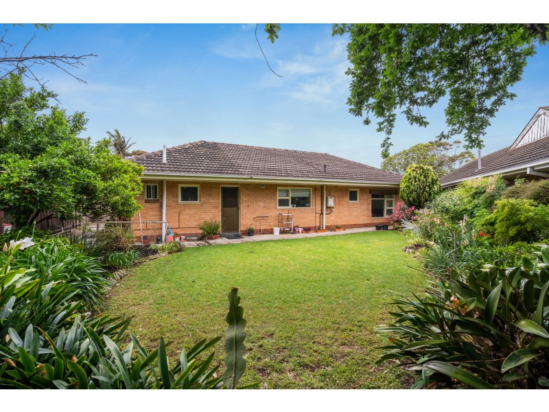 21 Huntington Avenue, Fulham SA 5024