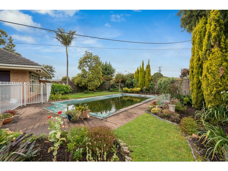 21 Huntington Avenue, Fulham SA 5024