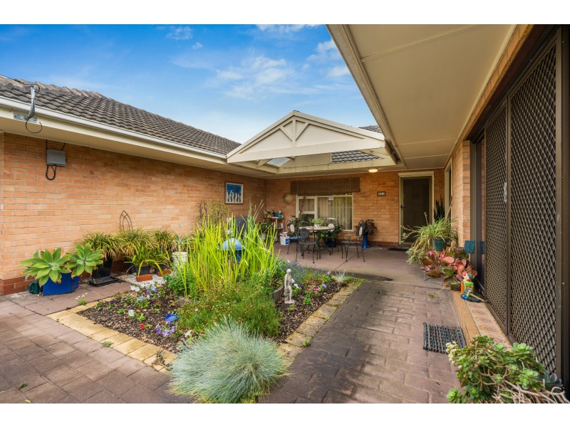 21 Huntington Avenue, Fulham SA 5024