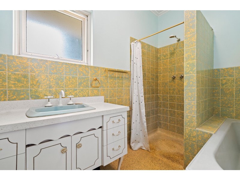 21 Huntington Avenue, Fulham SA 5024