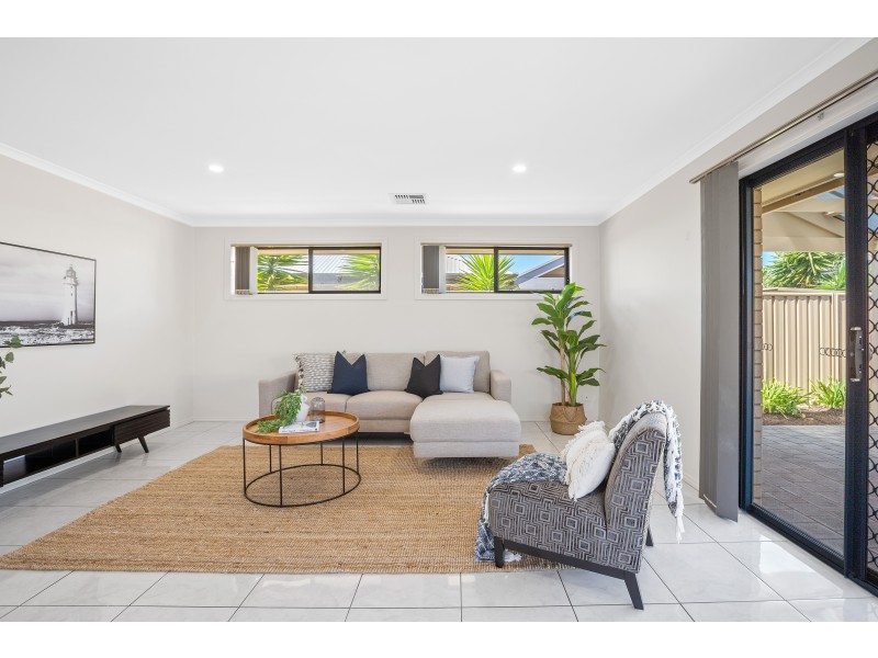 30 Whistlers Avenue, Aldinga Beach SA 5173